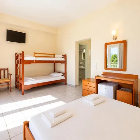 Seabird Hotel 3*