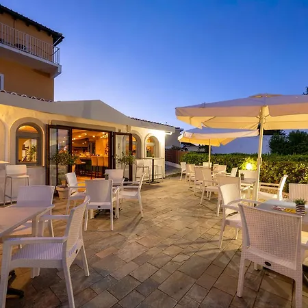 Seabird Hotel